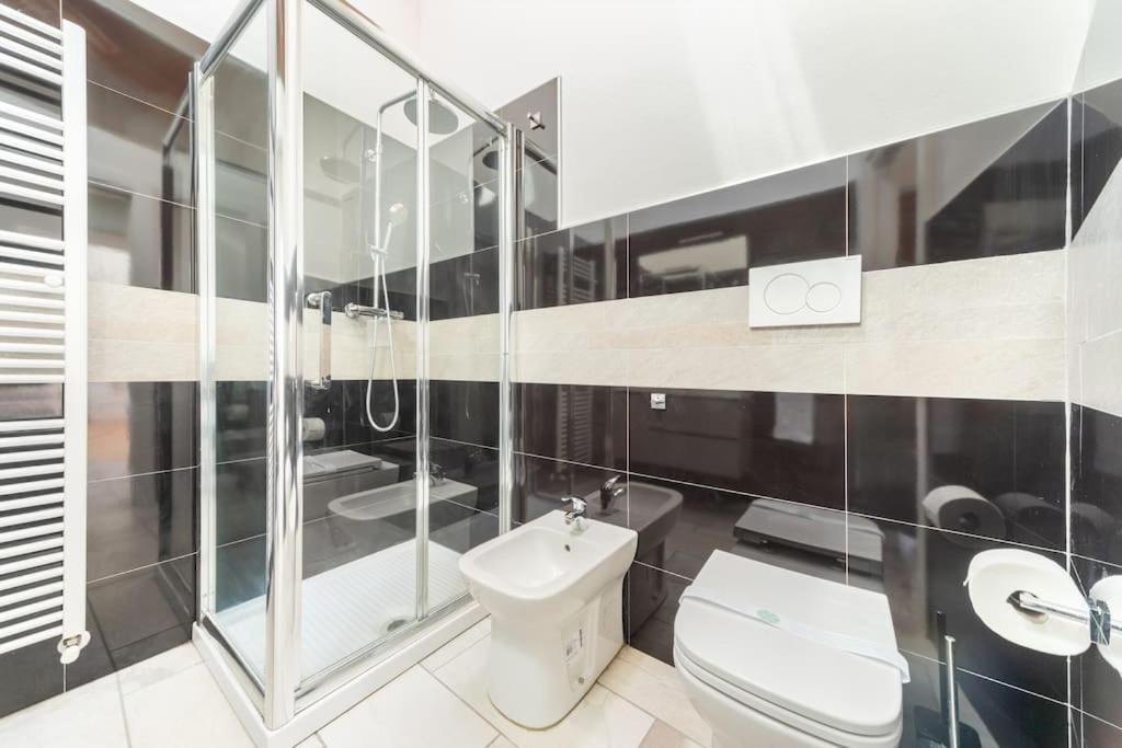 Appartamento Unico A Bologna Con 3 Camere E Parcheggio Gratuito Bolonha Exterior foto